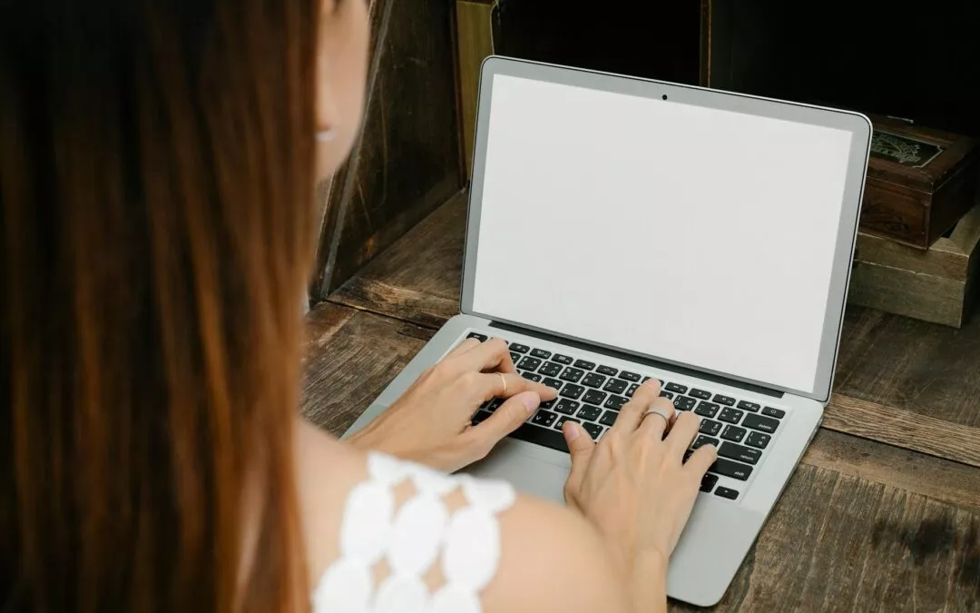 Remote Dream Job Awaits: Explore Social Media Jobs from Anywhere